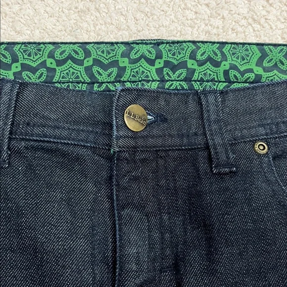 L.L. Bean Dark Wash Denim Skirt Size 8 - Picture 3 of 4